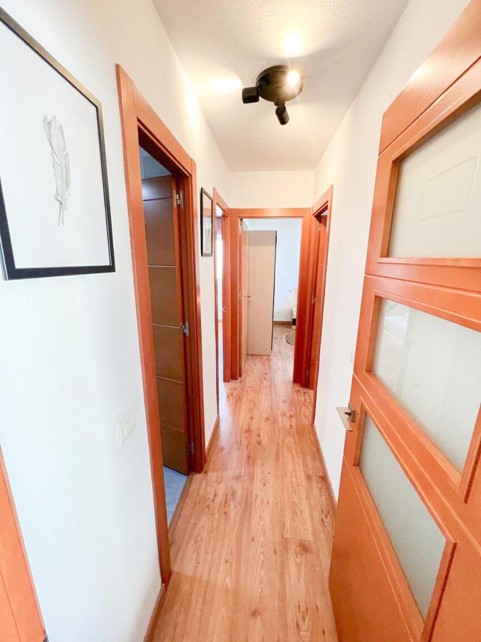 Large & Cozy Centrally Apartment Торемолинос Екстериор снимка